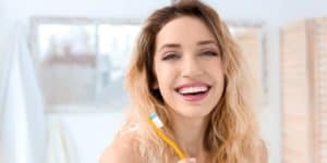 toothbrushing before dental cleaning - Markham dentists by 7 Days Dental